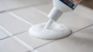 Klej do płytek w piance