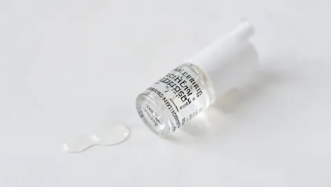 Klej do rzęs dla alergików