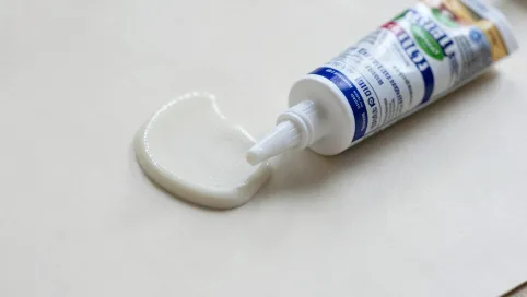 Klej do tapety winylowej