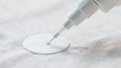 Klej do tkanin w sprayu