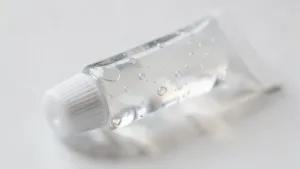 Klej Magic w plastikowej tubce