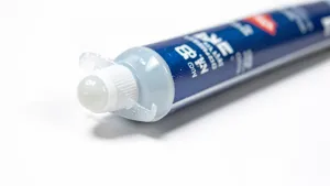 Klej Neoprenowy Montażowy Den Braven