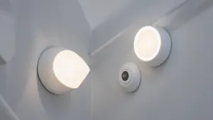 Lampy LED z czujnikiem ruchu na klatki schodowe regulacją