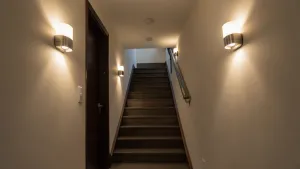 Lampy na korytarz i klatkę schodową