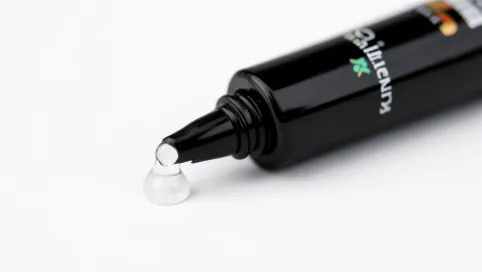 magnitica klej do rzęs