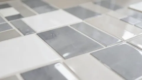 Małe płytki do łazienki