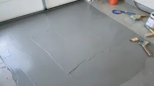 Malowanie posadzki betonowej w garażu