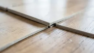 Montaż paneli podłogowych na stare panele