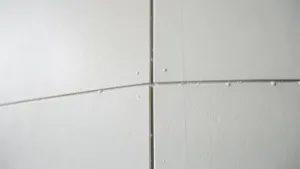 montaż płyt gk na klej cena 2025