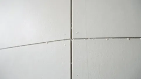 montaż płyt gk na klej cena 2025