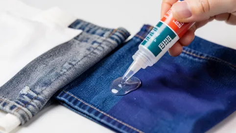 Najlepszy klej do tkanin