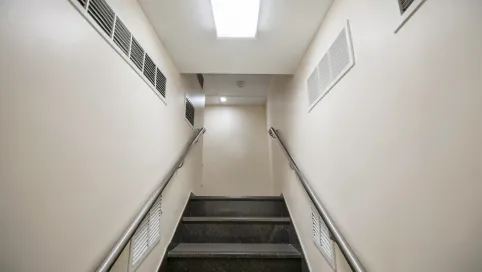 Napowietrzanie klatki schodowej przepisy