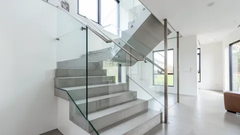 Nowoczesna klatka schodowa inspiracje