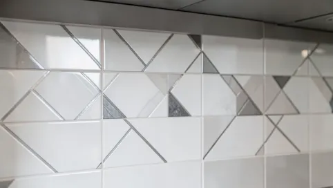 Nowoczesne płytki do kuchni na ścianę