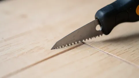 Nóż do cięcia paneli podłogowych