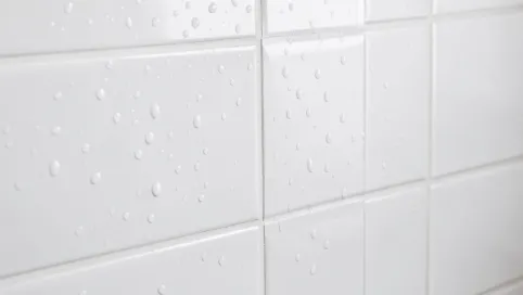 Okleina do łazienki na płytki