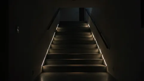 Oświetlenie na korytarz i schody