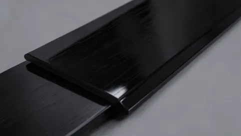 Panele podłogowe czarne połysk