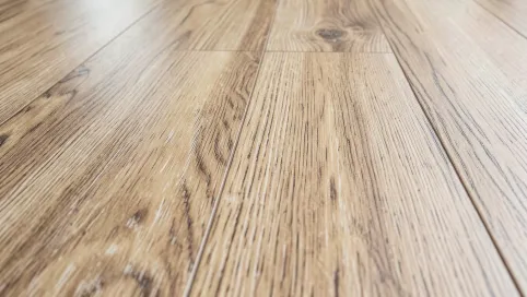 Panele podłogowe samoprzylepne