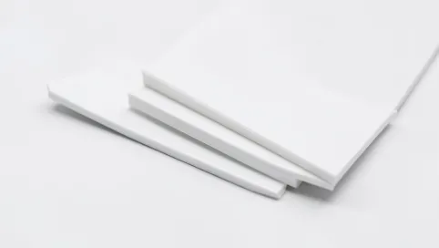 Plastikowe listwy wykończeniowe do glazury