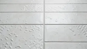 Płytki antypoślizgowe do łazienki z atestem