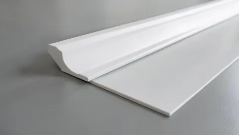 Płytki cokołowe białe