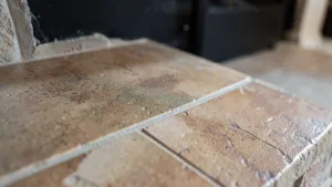 Płytki do obudowy kominka