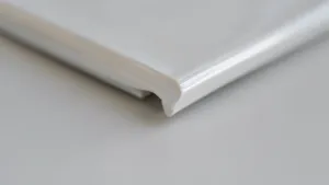 Płytki krawędziowe z kapinosem