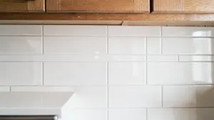 Płytki Między Szafkami W Kuchni