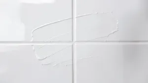 Płytki na płytki jaki grunt