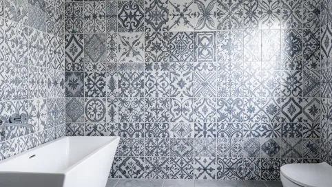 Płytki we wzory do łazienki