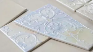 Płytki z nadrukiem do łazienki