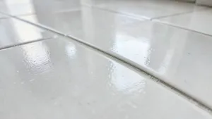 Po Jakim Czasie Można Chodzić Po Płytkach