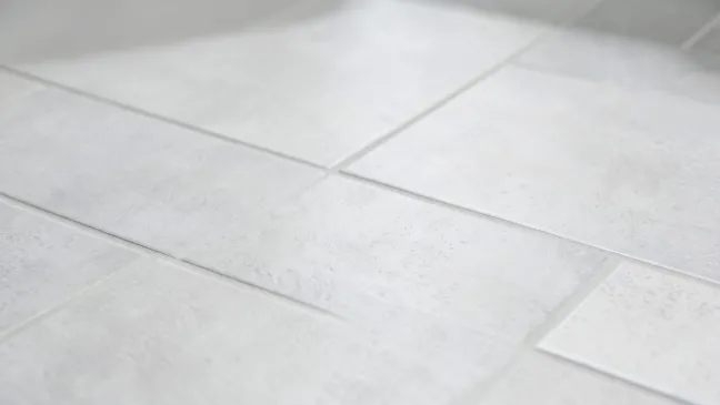 Podłoga do łazienki na płytki