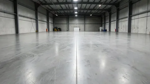 Posadzka na hali produkcyjnej