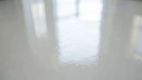 Posadzka żywiczna cena za metr