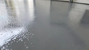 Posadzka żywiczna do garażu cena za m2