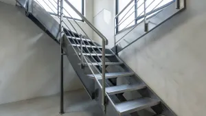 Schody metalowe nowoczesne