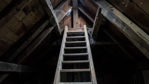 Schody na strych