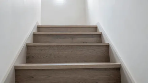 schody z paneli laminowanych