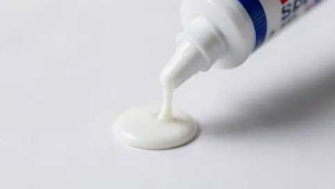 Soudal klej montażowy