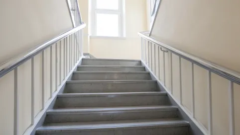 Sprzątanie klatek schodowych Wrocław cennik