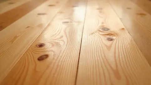 Twardy lakier do podłogi sosnowej