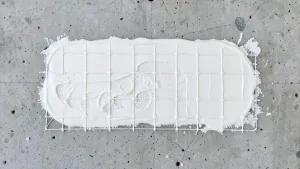 Tynkowanie klejem do siatki