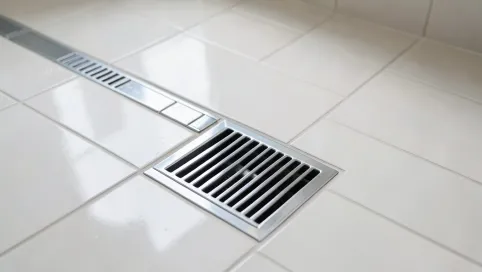 układanie płytek odpływ liniowy płytki