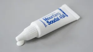 Uniwersalny klej montażowy Soudal 49A