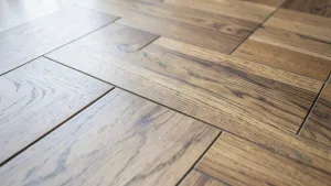 w którą stronę układać płytki drewnopodobne