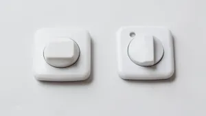 Włącznik schodowy a zwykły