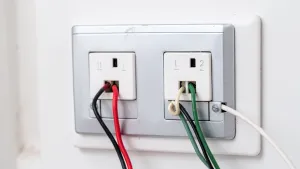 Wyłącznik schodowy  jak podłączyć