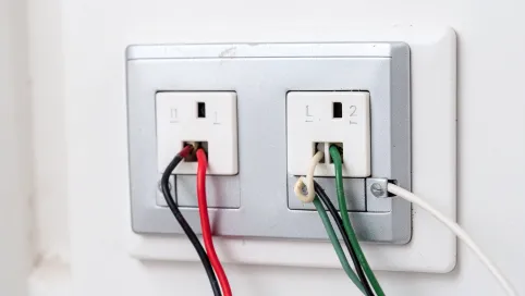 Wyłącznik schodowy  jak podłączyć